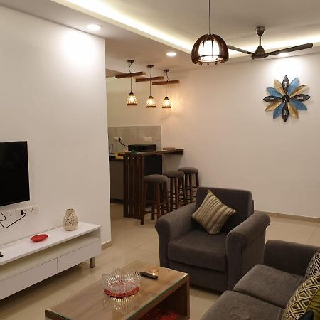Eerus Den - A Luxurious 2 Bedroom Apartment By Leela Homes Arpora Bagian luar foto
