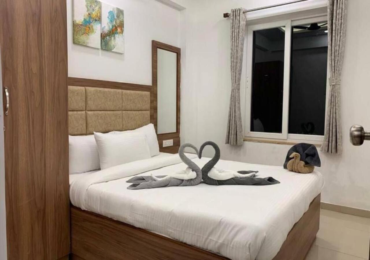 Eerus Den - A Luxurious 2 Bedroom Apartment By Leela Homes Arpora Bagian luar foto